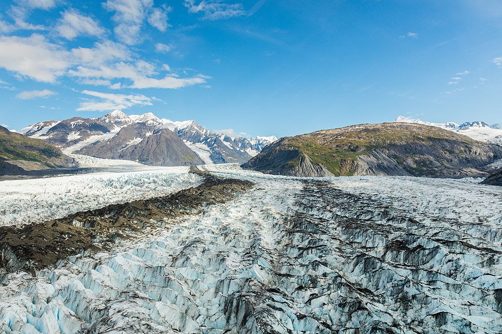 Ley de Protección de Glaciares: “Hay que equilibrar el resguardo del medio ambiente con el crecimiento económico”